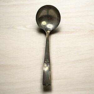 Vintage Wm. A. Rogers Oneida Silver-Plated Soup Ladle With Ornate Handle Design